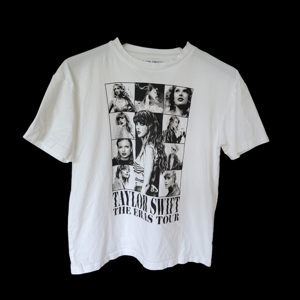 Taylor Swift The Eras Tour T-Shirt White XS Official Concert Merch Tee